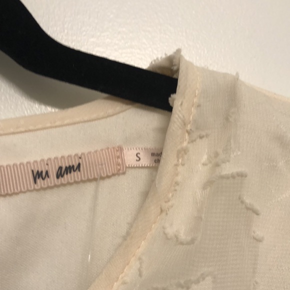 Cream blouse - Picture 4 of 4